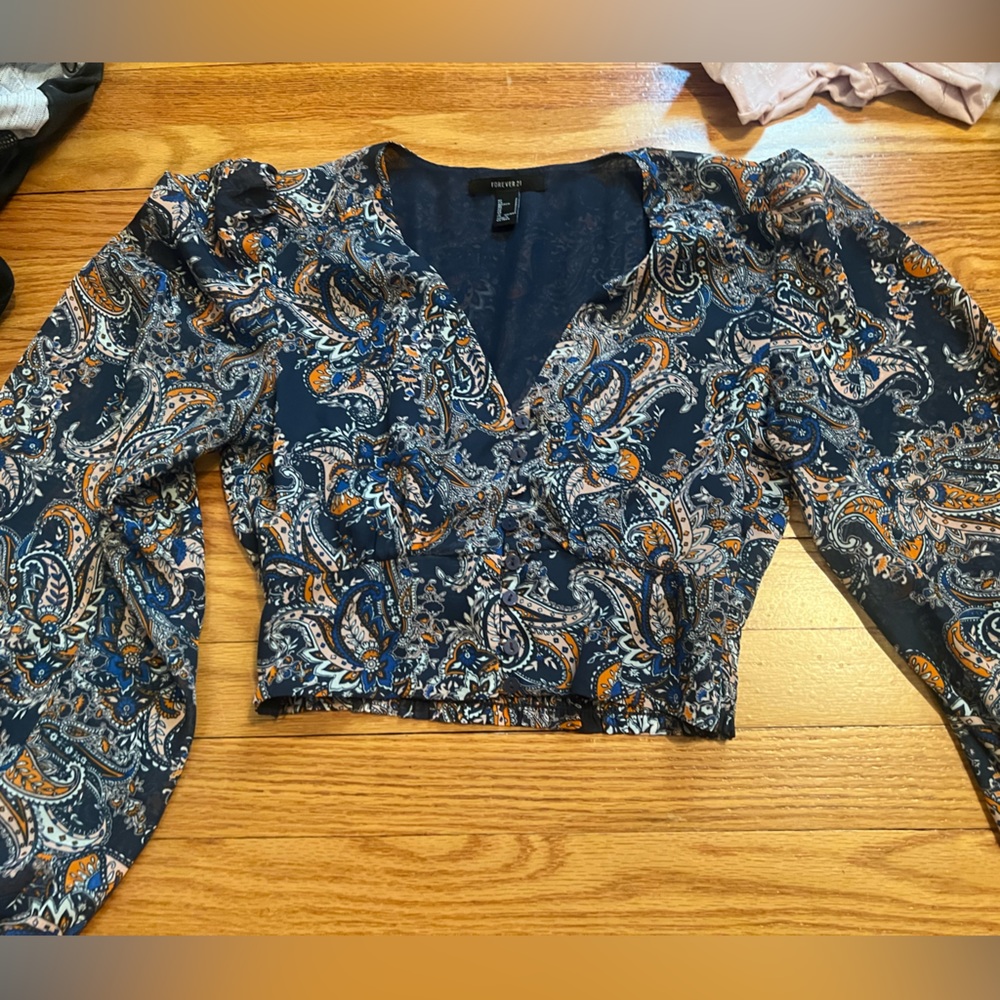 Dark Blue Paisley Forever 21 Fluffy Sleeve Longsleeve Too